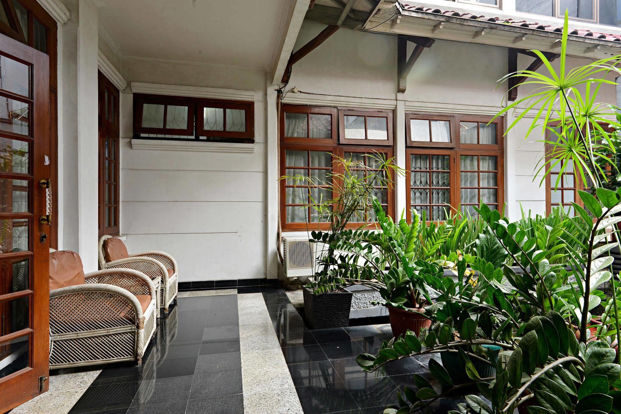 Zen Duta Wisma tamu Bogor